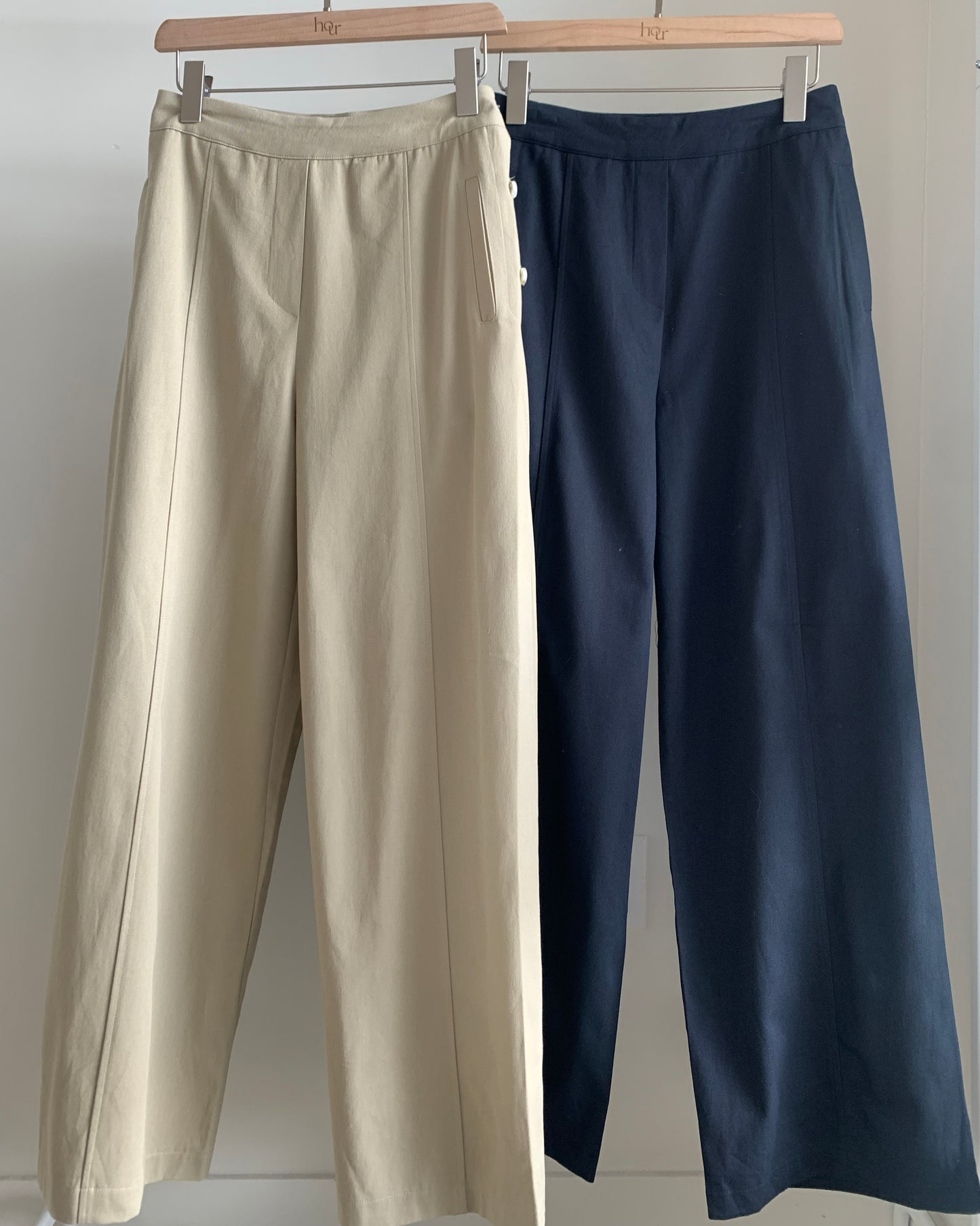 Side Adjust Cotton Pants