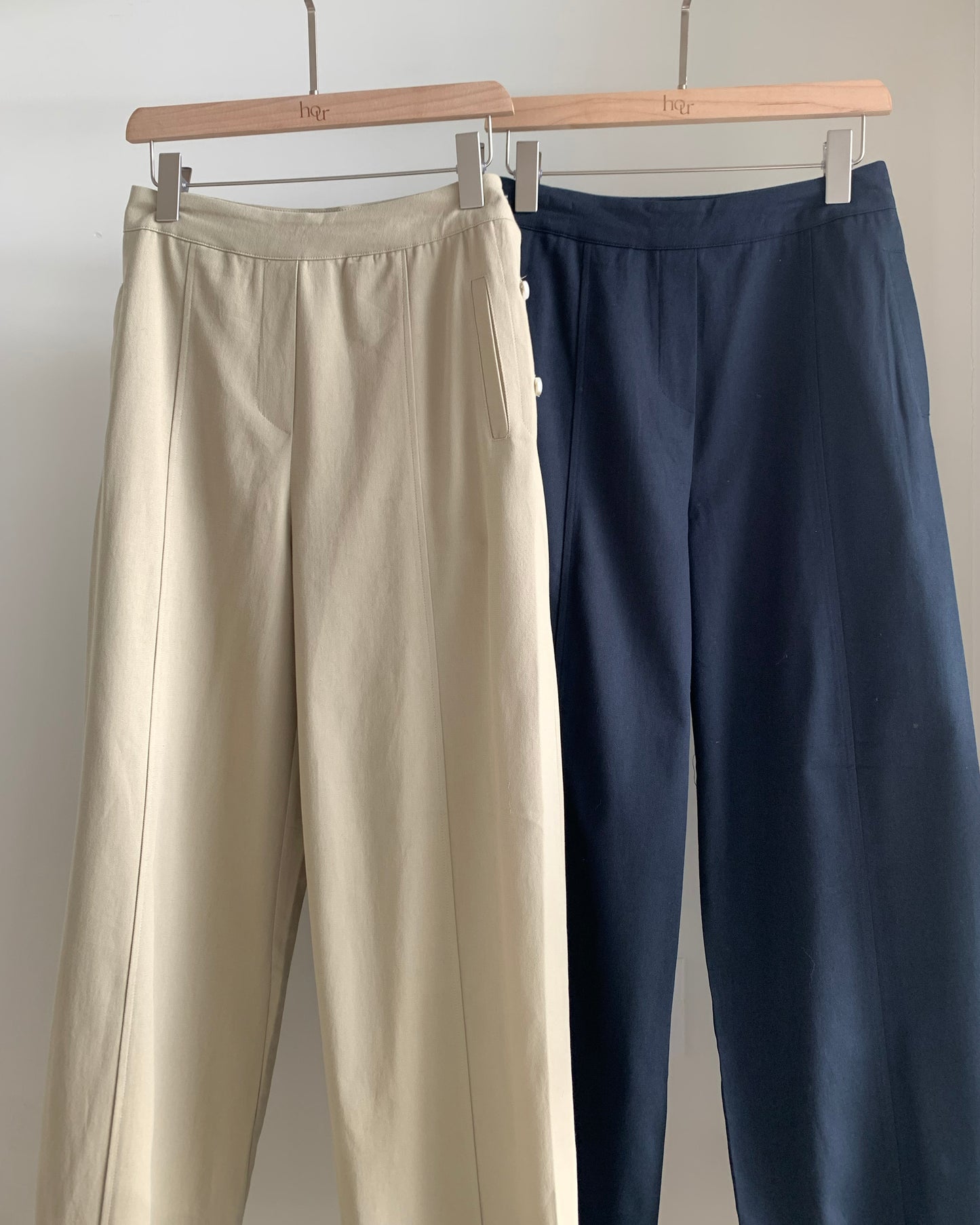 Side Adjust Cotton Pants