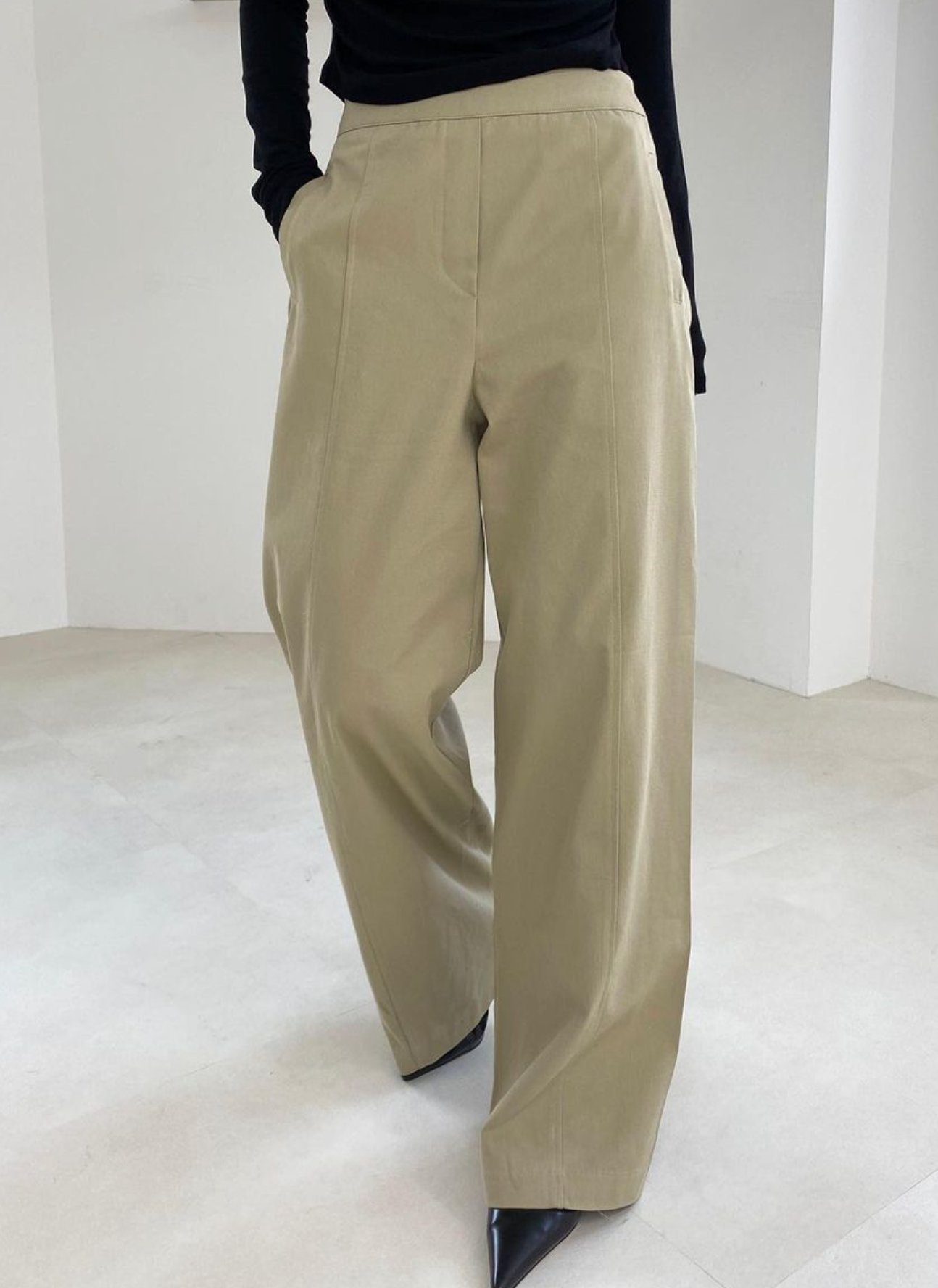 Side Adjust Cotton Pants